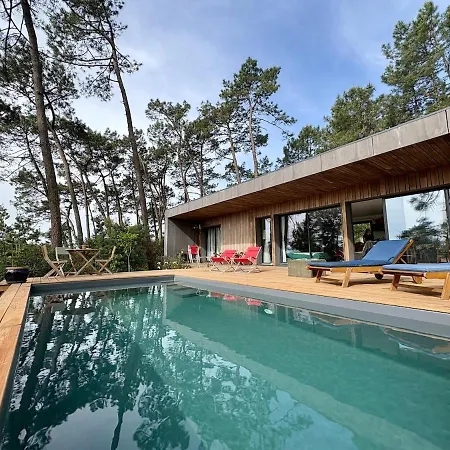 וילה La Du Bout Du Monde, Pool & Jacuzzi סורטס הוסגור