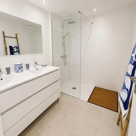 La Du Bout Du Monde, Pool & Jacuzzi 索尔特奥瑟戈尔