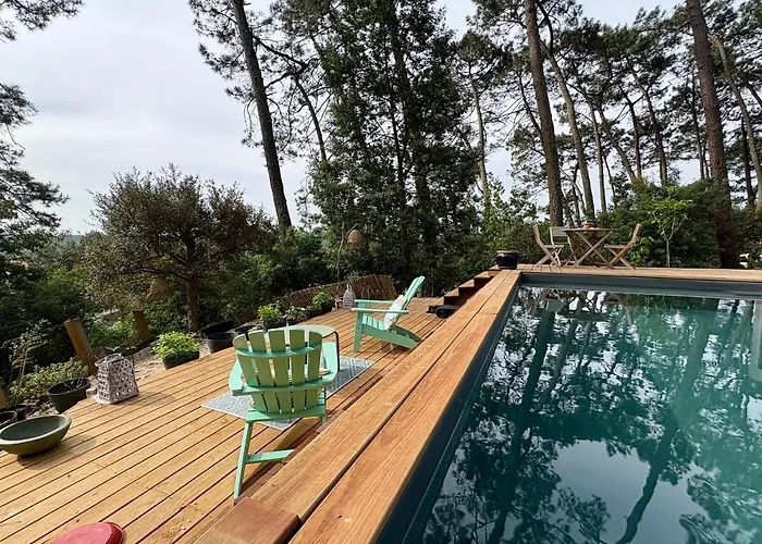 La Du Bout Du Monde, Pool & Jacuzzi Villa